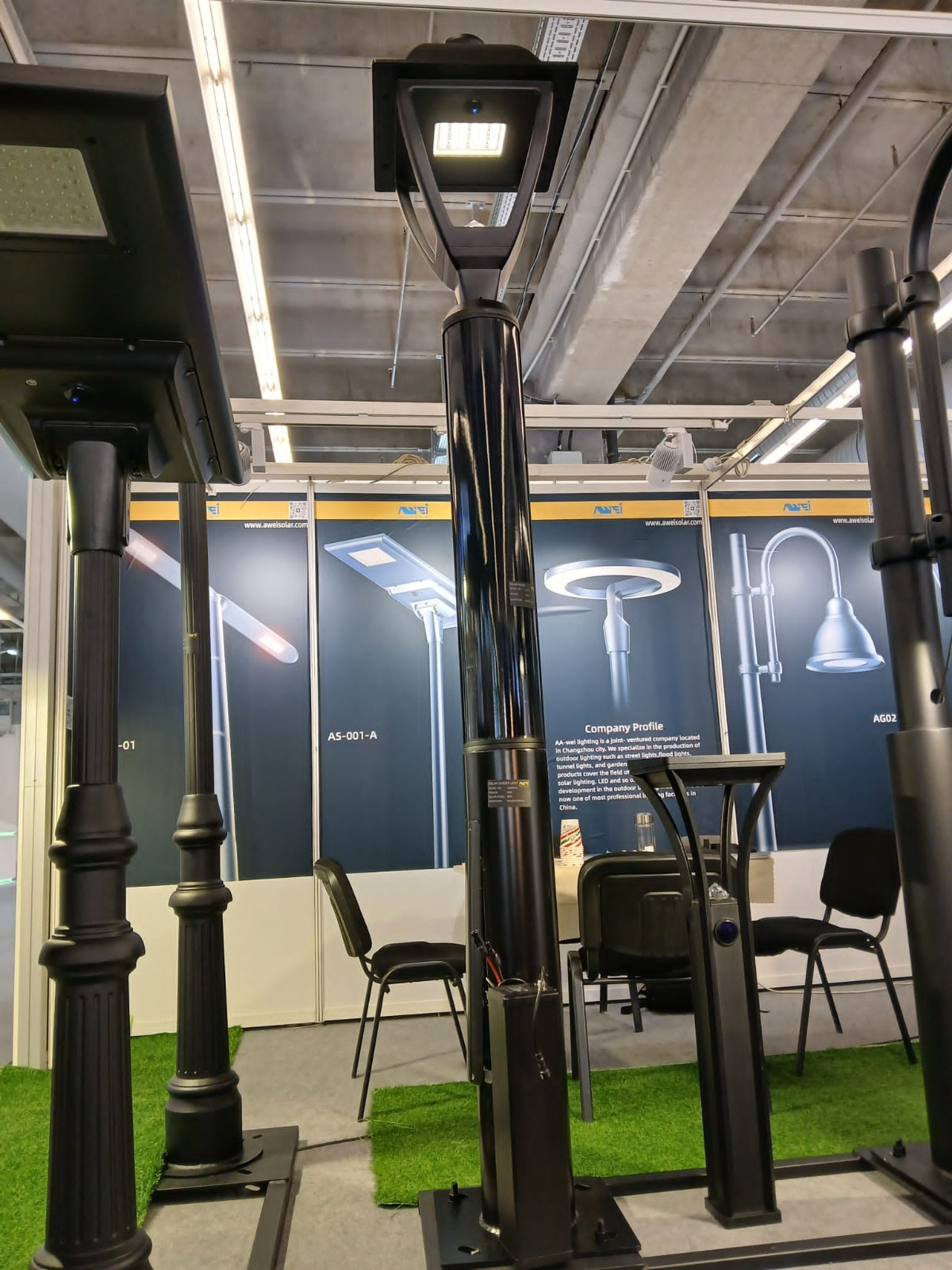 최신 회사 블로그 강화유리 태양광 원통형 모듈 공식 출시