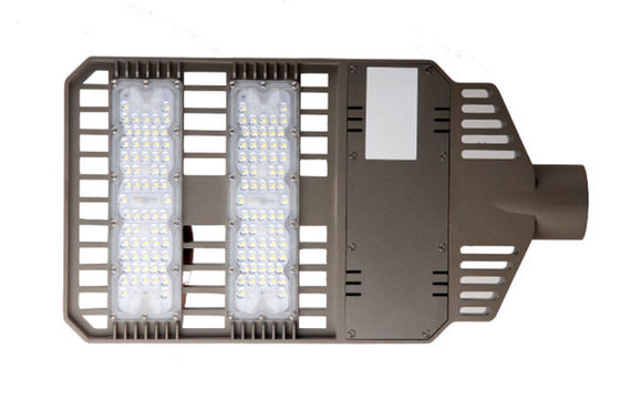 주문 IP65 모듈 방수 및 내구성 알루미늄 야외 LED 거리 조명 100W 산업 도로에 사용됩니다 online manufacture